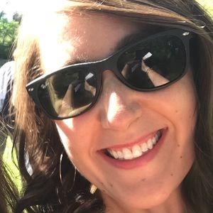 Meet your Posher, Sally